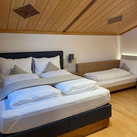 Landhaus Brugger Apartment Saalfelden Екстериор снимка